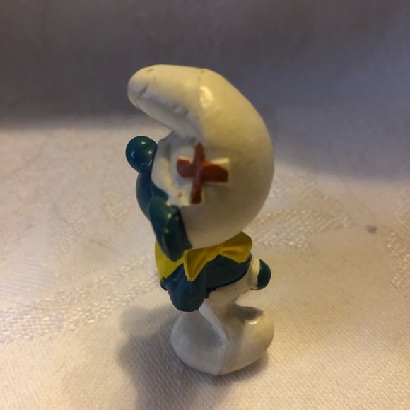 The Smurfs - Peyo Bully Germany - 20097  Vintage Wounded Smurf Rare - Picture 8 of 10